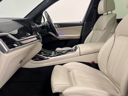2023 BMW X7 - photo 12