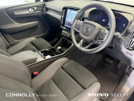 2025 Volvo EX40 - photo 7