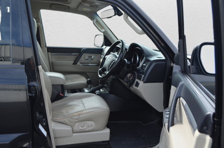 2016 Mitsubishi Pajero - photo 11