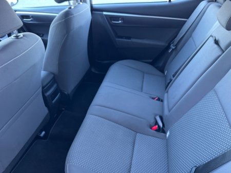 2017 Toyota Corolla - photo 7