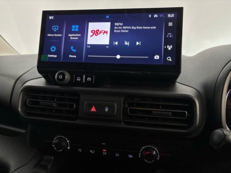 2026 Toyota Proace City - photo 15