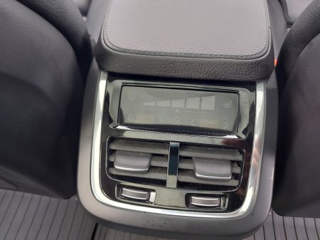 2021 Volvo V90 - photo 21