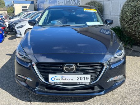 2019 Mazda Axela - photo 2