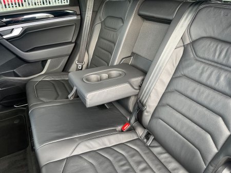 2024 Volkswagen Touareg - photo 20