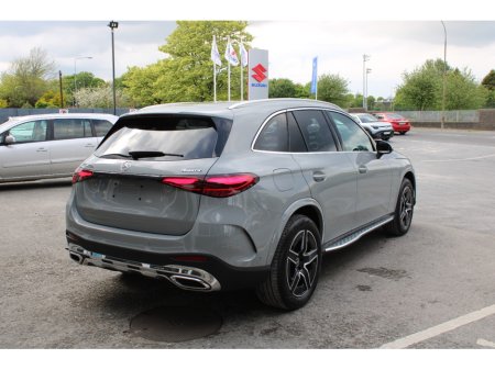2025 Mercedes-Benz GLC - photo 12
