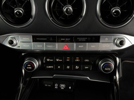 2019 Kia Stinger - photo 27