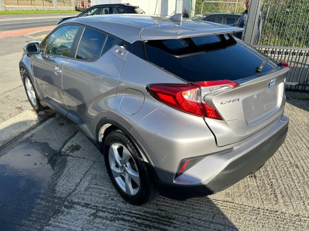 2017 Toyota C-HR - photo 3