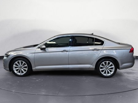 2022 Volkswagen Passat - photo 9