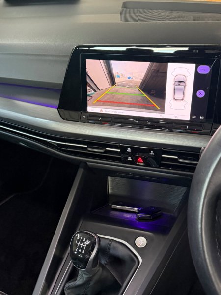 2020 Volkswagen Golf - photo 8