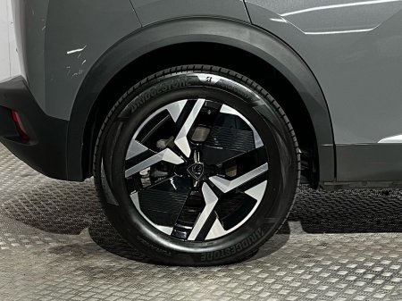 2025 Peugeot 2008 - photo 10