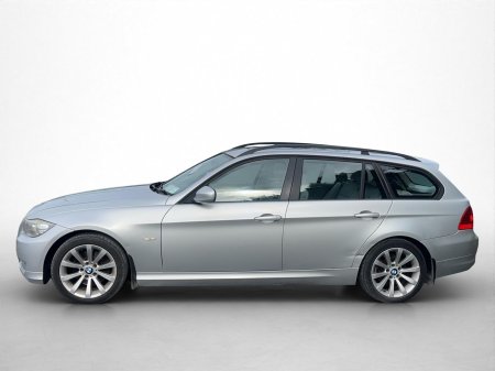 2010 BMW 3-Series - photo 7