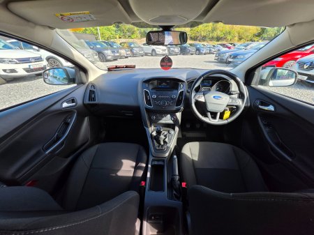 2016 Ford Focus - photo 7