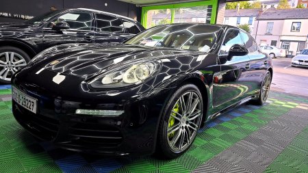 2016 Porsche Panamera - photo 5