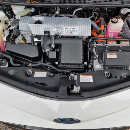 2020 Toyota Prius - photo 9