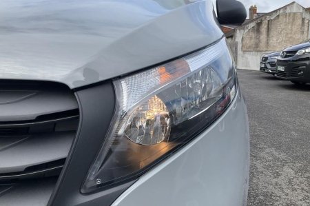 2025 Mercedes-Benz Vito - photo 38