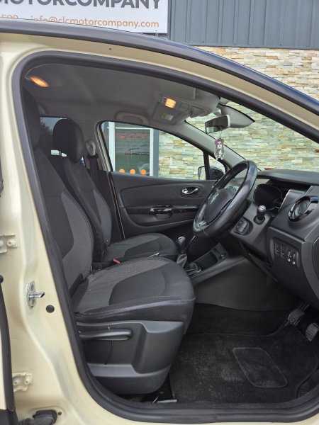 2017 Renault Captur - photo 12