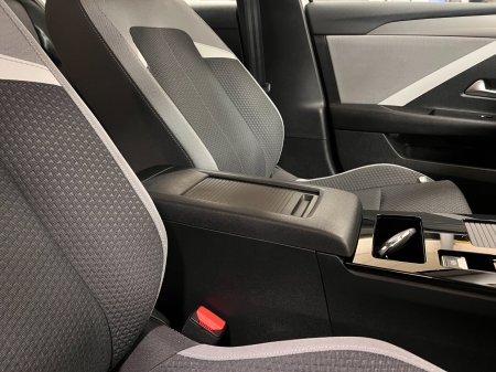 2024 Opel Astra - photo 11