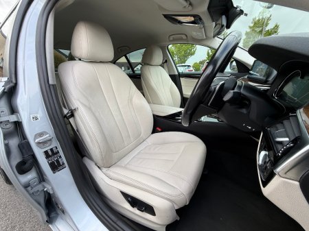 2018 BMW 5-Series - photo 11