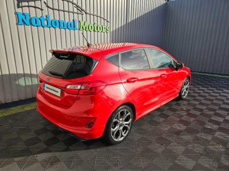 2018 Ford Fiesta - photo 2