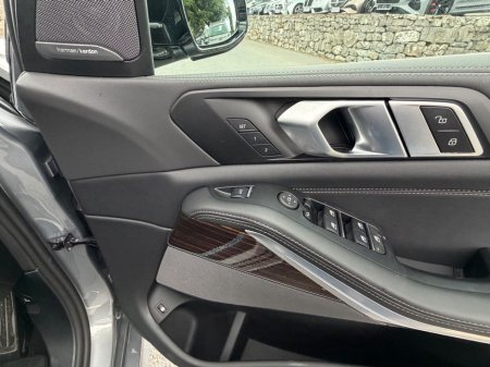 2026 BMW X5 - photo 18