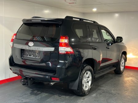 2015 Toyota Land Cruiser - photo 17