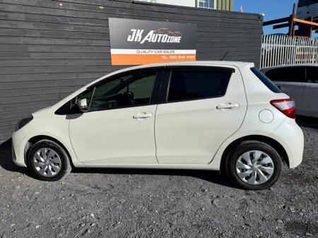 2017 Toyota Yaris - photo 8