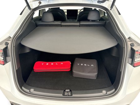 2023 Tesla Model Y - photo 15