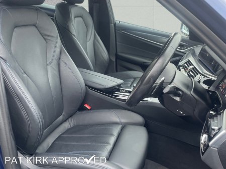 2023 BMW 5-Series - photo 9