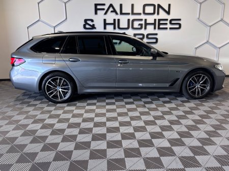 2022 BMW 5-Series - photo 4