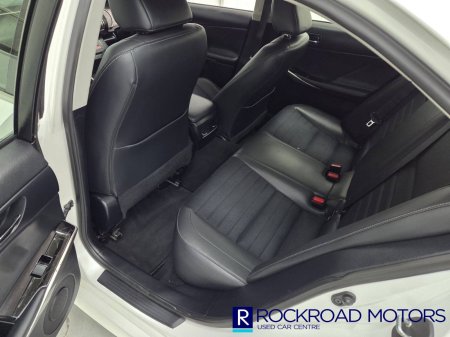 2016 Lexus IS - photo 9