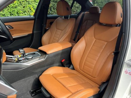 2021 BMW 3-Series - photo 6