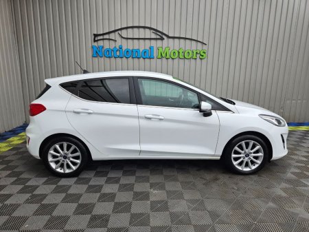 2019 Ford Fiesta - photo 2