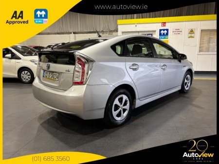 2013 Toyota Prius - photo 8