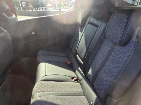 2025 Peugeot 408 - photo 17