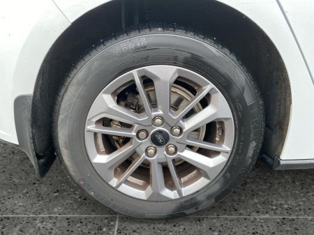 2022 Ford Focus - photo 12