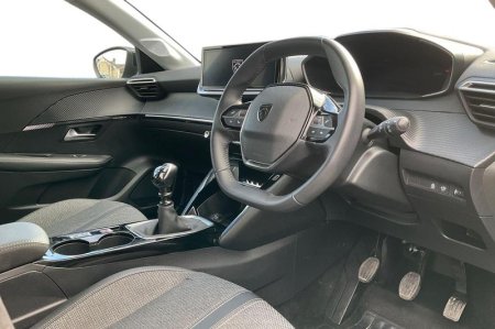 2025 Peugeot 208 - photo 9