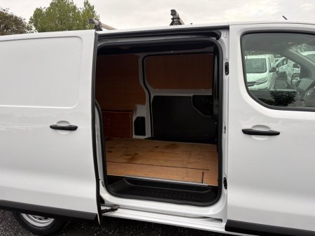 2022 Vauxhall Vivaro - photo 14