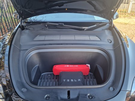 2024 Tesla Model Y - photo 5
