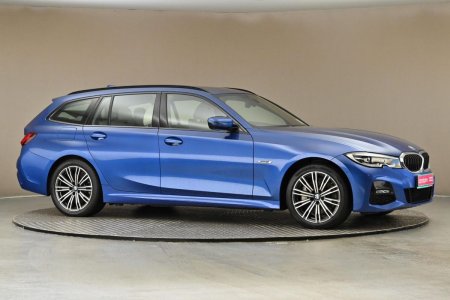 2022 BMW 3-Series - photo 12