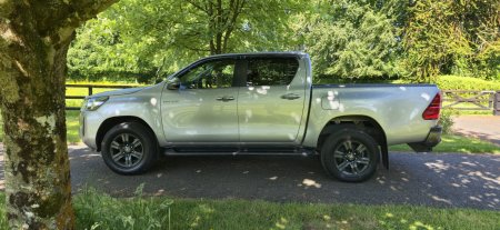 2023 Toyota Hilux - photo 8