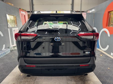 2024 Toyota RAV4 - photo 4