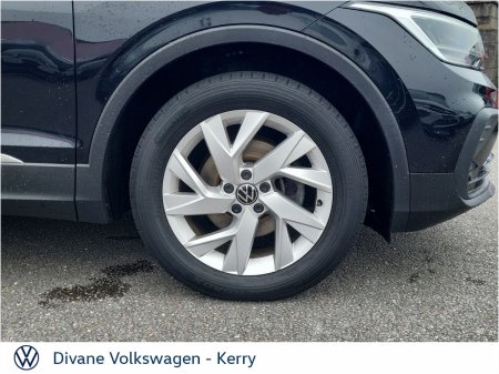 2021 Volkswagen Tiguan - photo 9