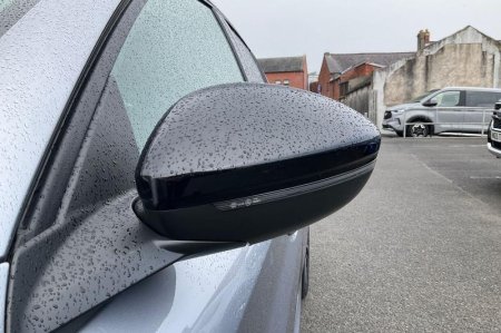2025 Peugeot 208 - photo 37