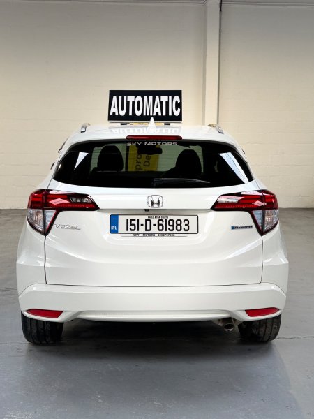 2015 Honda Vezel - photo 5