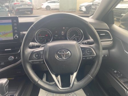 2023 Toyota Camry - photo 9