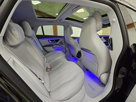 2026 Mercedes-Benz EQS - photo 20