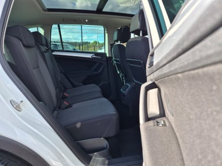 2018 Volkswagen Tiguan - photo 19