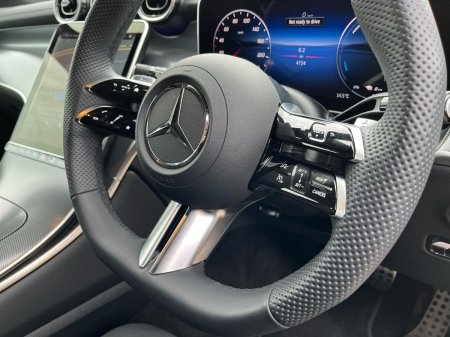 2025 Mercedes-Benz GLC - photo 23