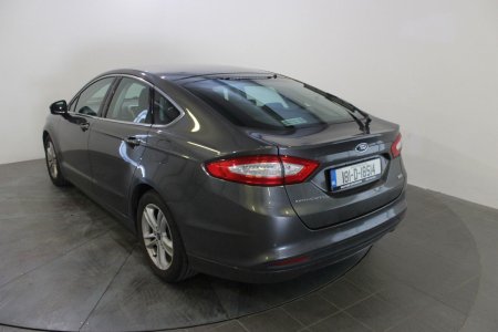 2018 Ford Mondeo - photo 9
