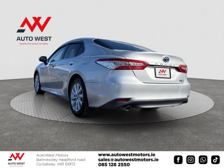 2019 Toyota Camry - photo 5
